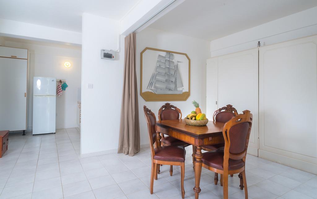 Royal Palm Holiday Apartment Mero Bagian luar foto